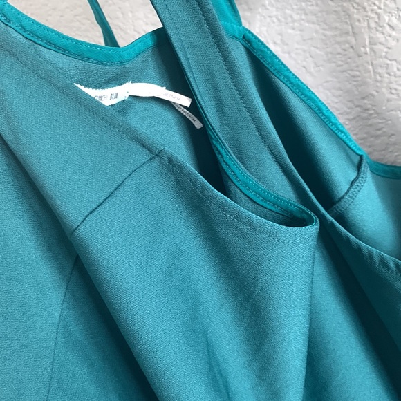 Kimchi Blue flowy blouse - Picture 10 of 10